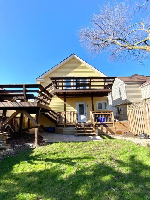 Cozy Suite-Walk To The Falls! ไนแอการาฟอลส์ ภายนอก รูปภาพ