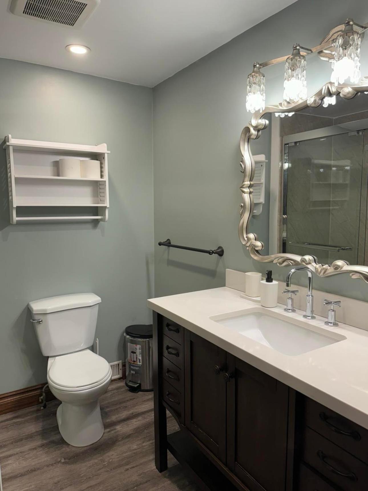 Cozy Suite-Walk To The Falls! ไนแอการาฟอลส์ ภายนอก รูปภาพ